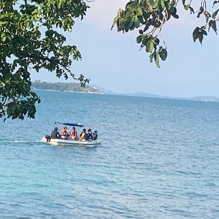ลุงดำฮัทบีช Hotel Koh Samet Екстериор снимка