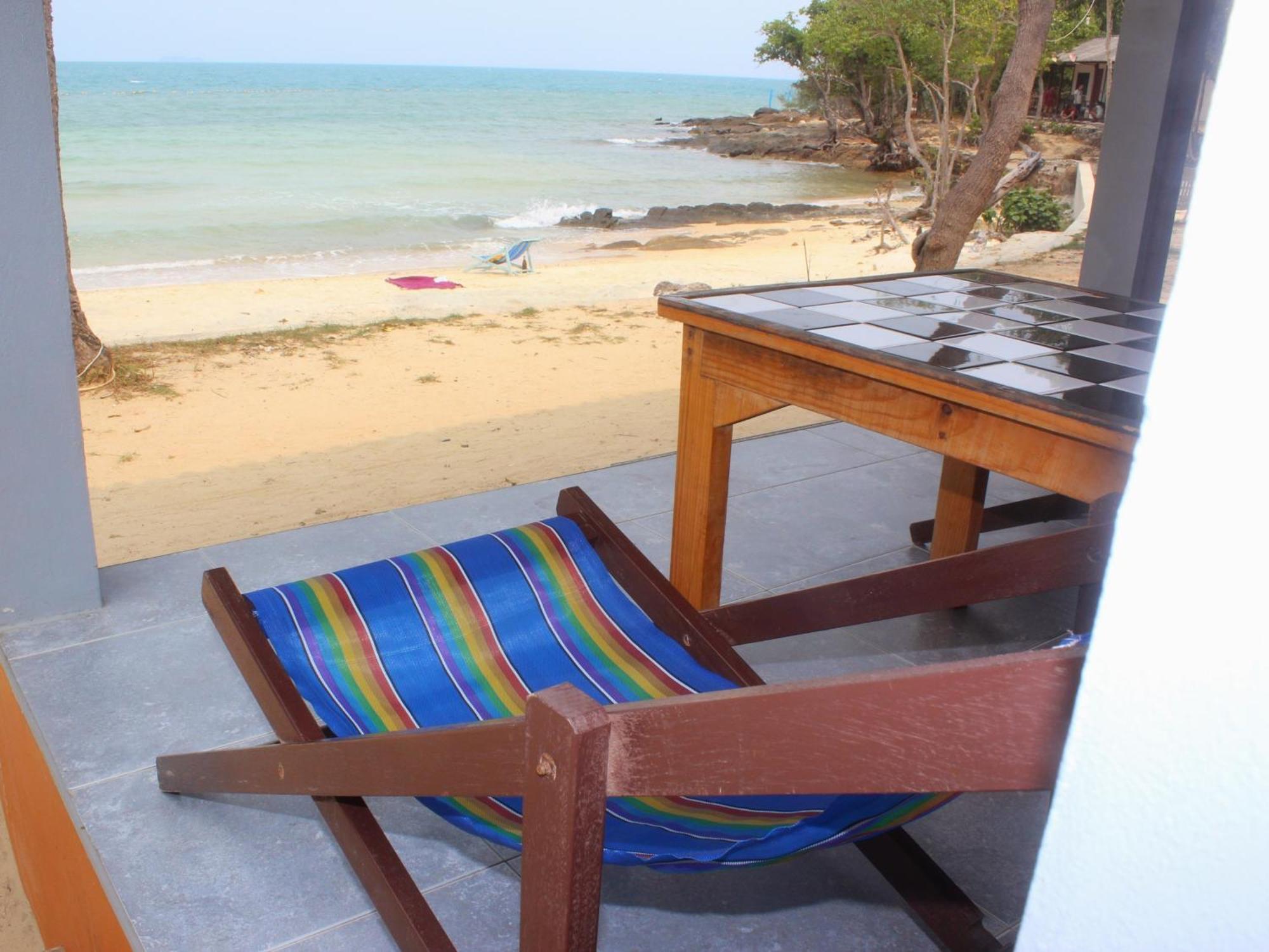 ลุงดำฮัทบีช Hotel Koh Samet Стая снимка