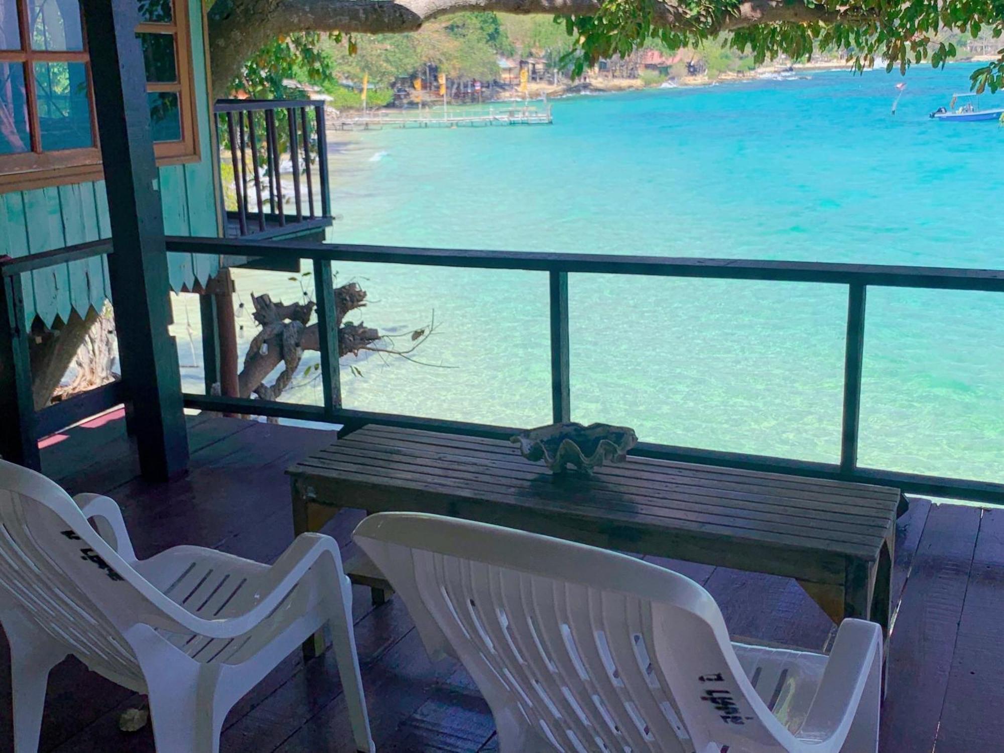 ลุงดำฮัทบีช Hotel Koh Samet Екстериор снимка